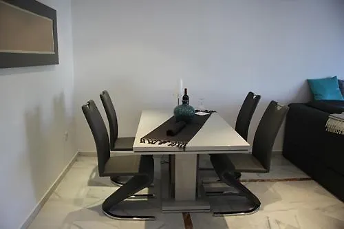 Bonito En Nueva Andalucia *