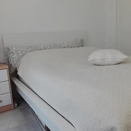 Bonito En Nueva Andalucia Apartment