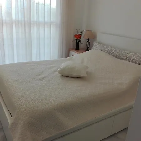 Appartement Bonito En Nueva Andalucia Marbellac