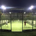 Bonito En Nueva Andalucia * 马尔韦利亚